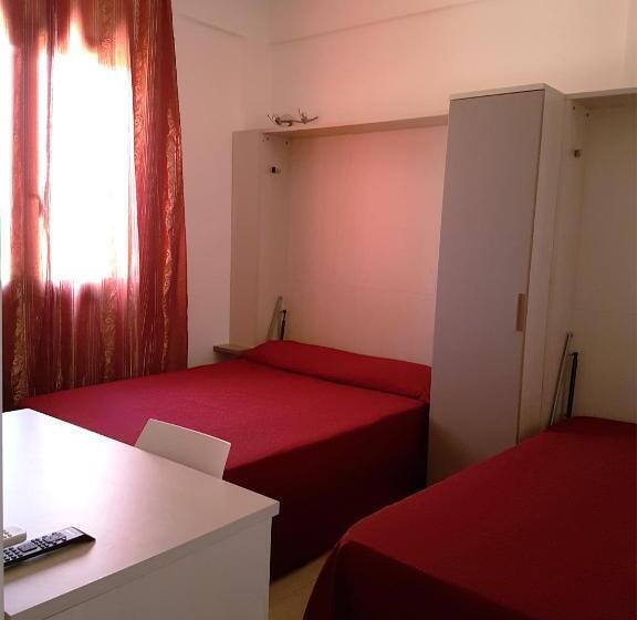 标准三人间, L Isola Del Sale