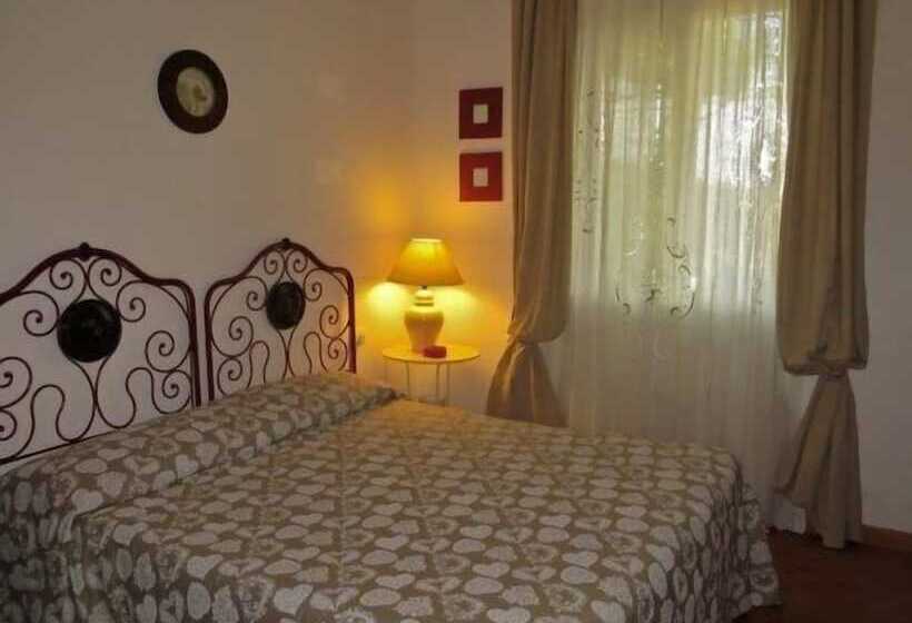 غرفة قياسية, La Maison Galu