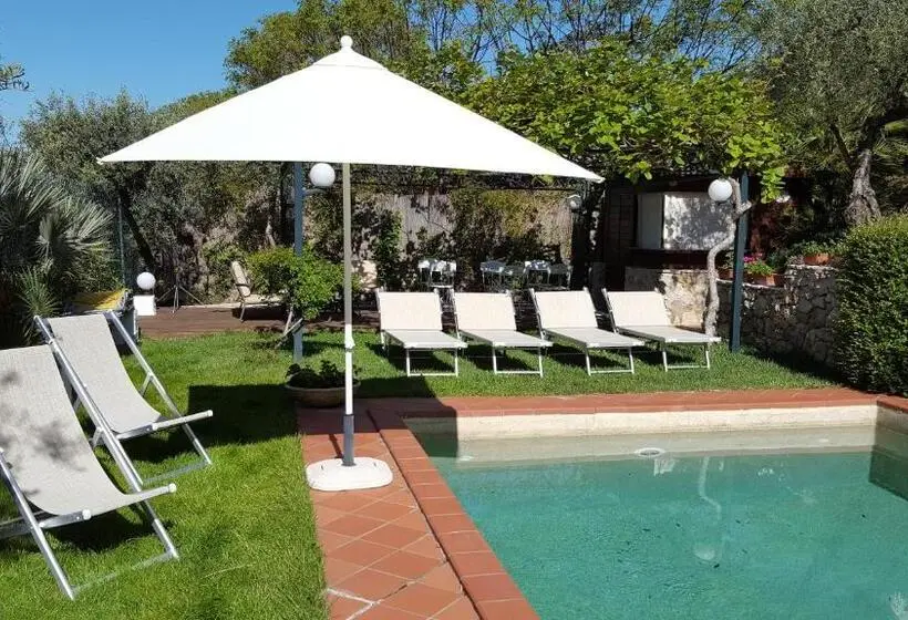 Perhebungalow, La Maison Galu