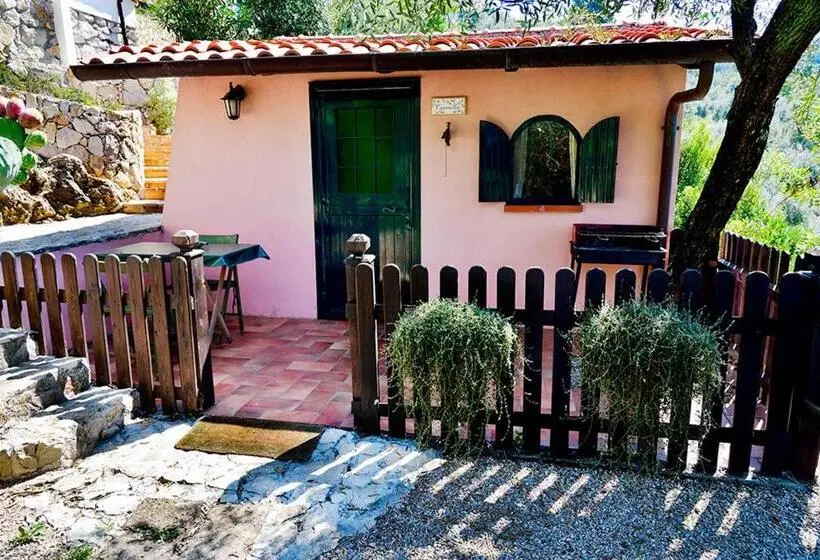 Perhebungalow, La Maison Galu