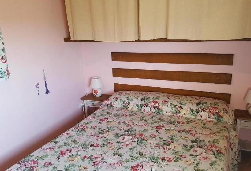 بنجلو عائلى, La Maison Galu