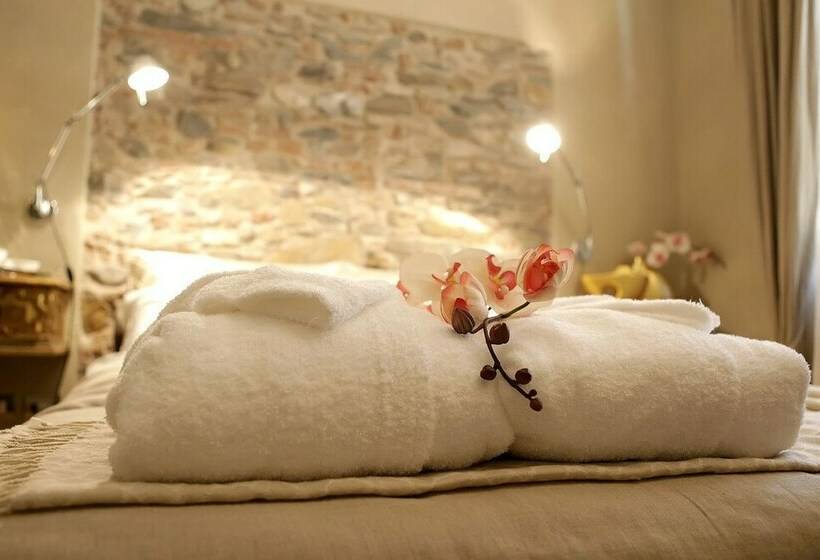 اتاق لوکس, Residenza D Epoca Santa Caterina