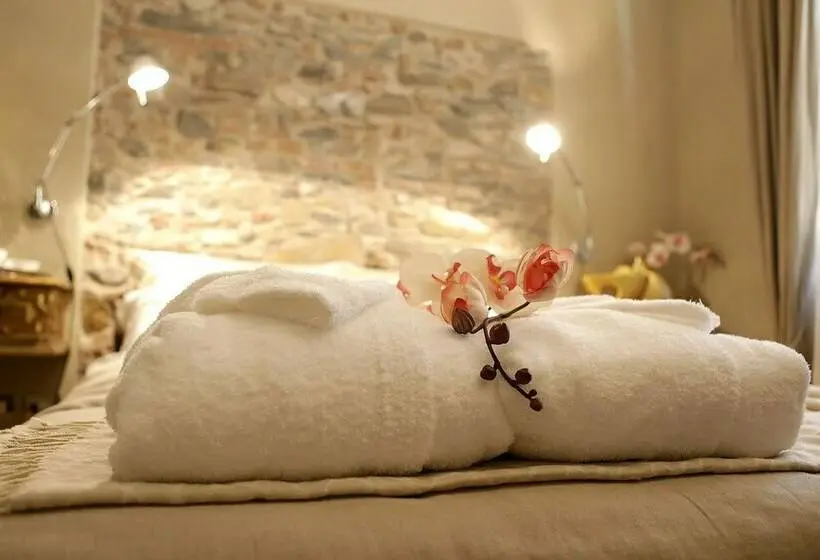 اتاق لوکس, Residenza D Epoca  Santa Caterina