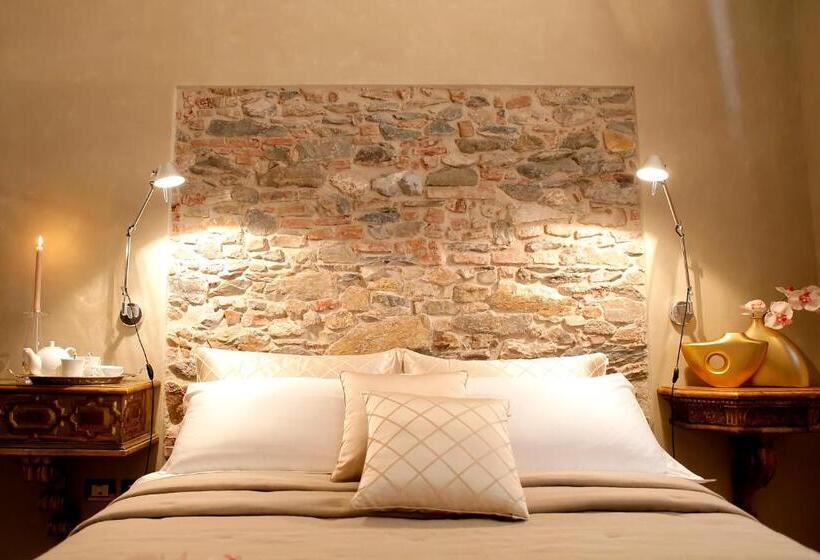 اتاق لوکس, Residenza D Epoca Santa Caterina