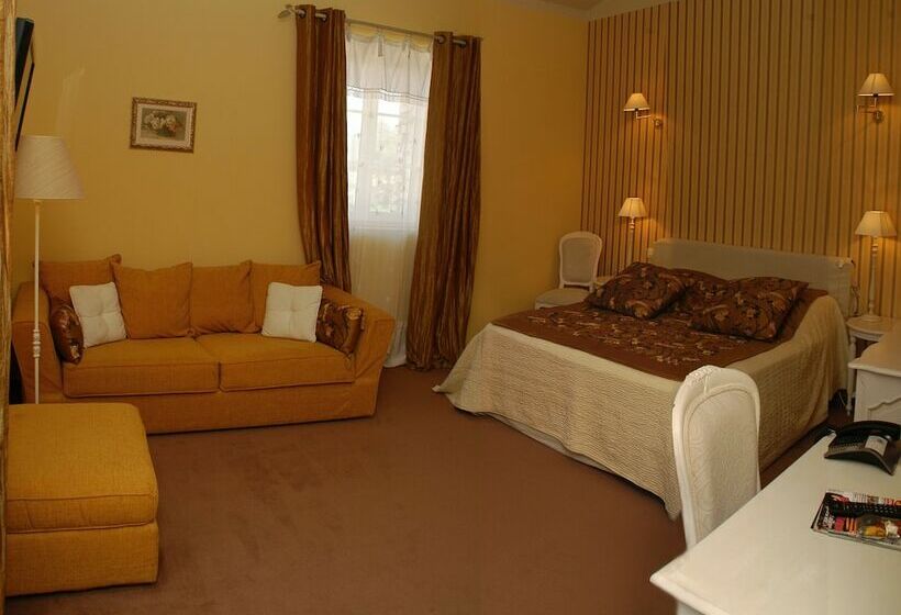 סוויטת ג'וניור, La Vivande