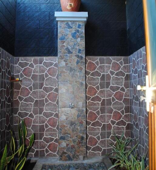 غرفة قياسية, Tiara Homestay Pemuteran Bali