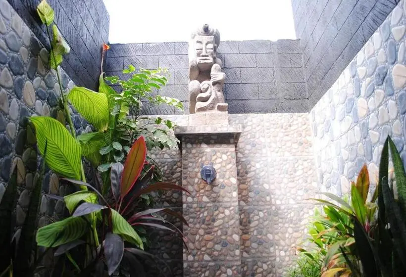ガーデンビュースーペリアールーム, Tiara Homestay Pemuteran Bali