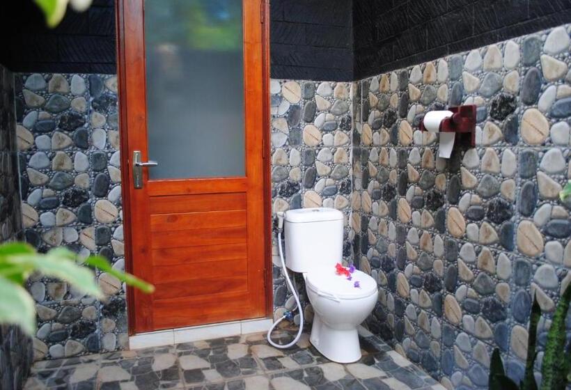 غرفة سوبيريور مطلّة علي الحديقة, Tiara Homestay Pemuteran Bali