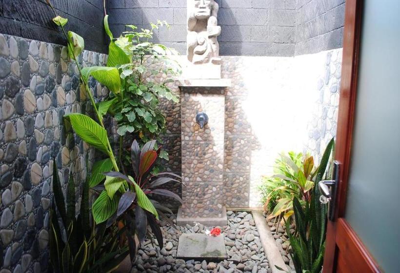 غرفة سوبيريور مطلّة علي الحديقة, Tiara Homestay Pemuteran Bali