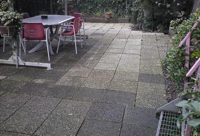 标准间, B&b D Ambrosio