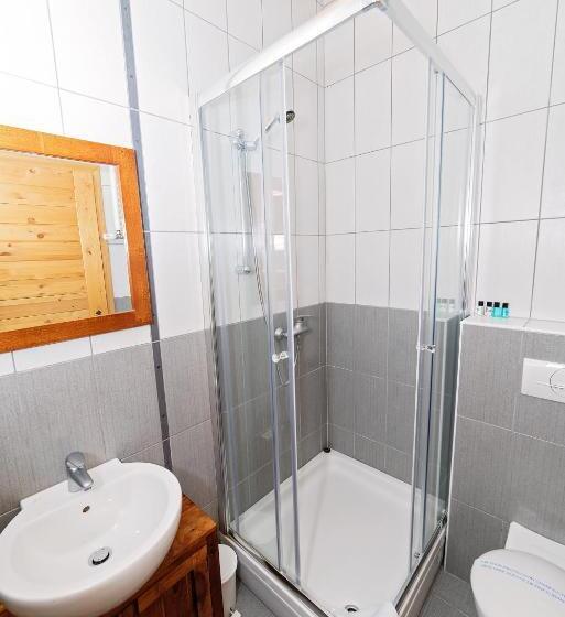اتاق استاندارد با بالکن, B&b Zlatna Nit