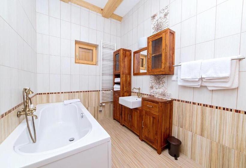 اتاق استاندارد چهار تخته, B&b Zlatna Nit