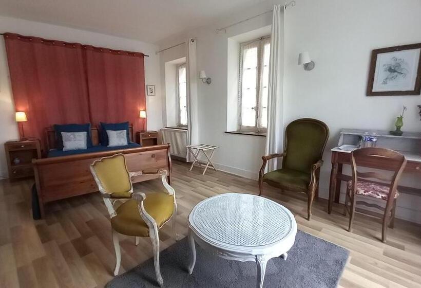 带阳台的豪华间, Maison Rives   Village Du Livre De Montolieu