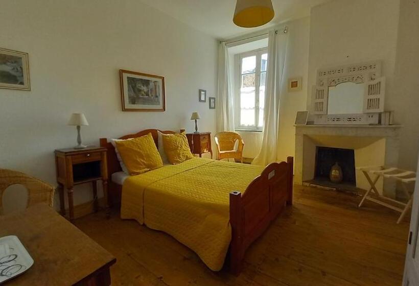 标准间, Maison Rives   Village Du Livre De Montolieu