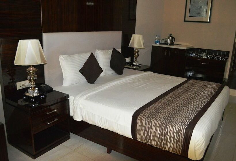 行政套房, Calangute Central