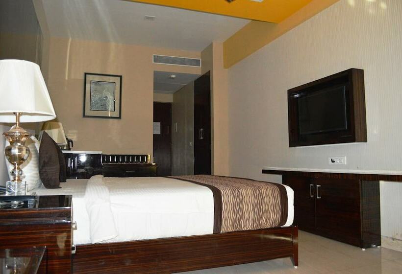 行政套房, Calangute Central