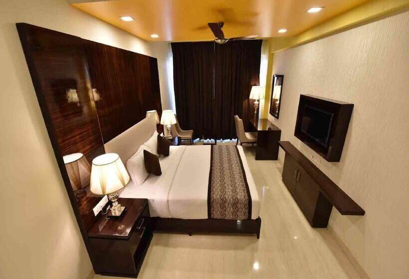 行政套房, Calangute Central