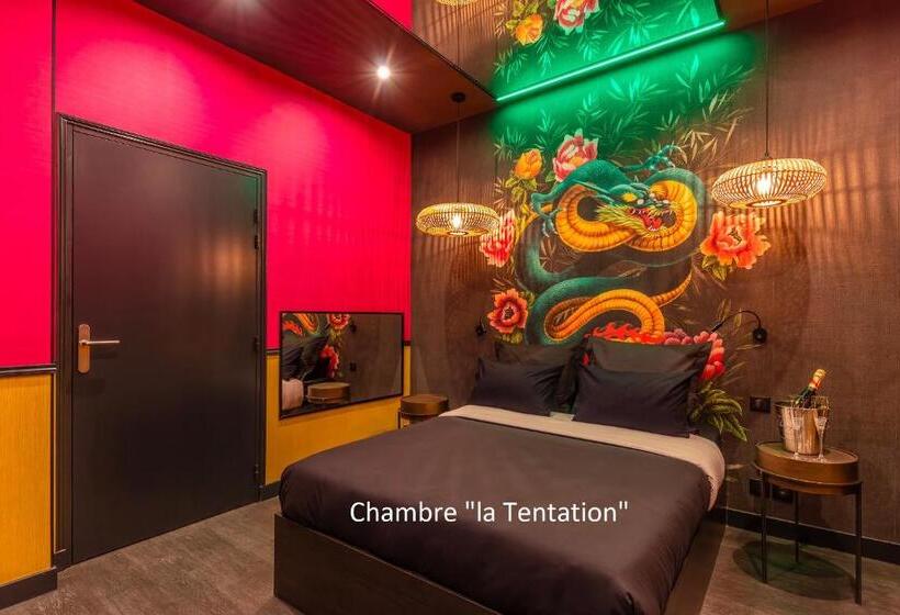 اتاق لوکس با وان آب گرم, Love Hôtel   Adults Only