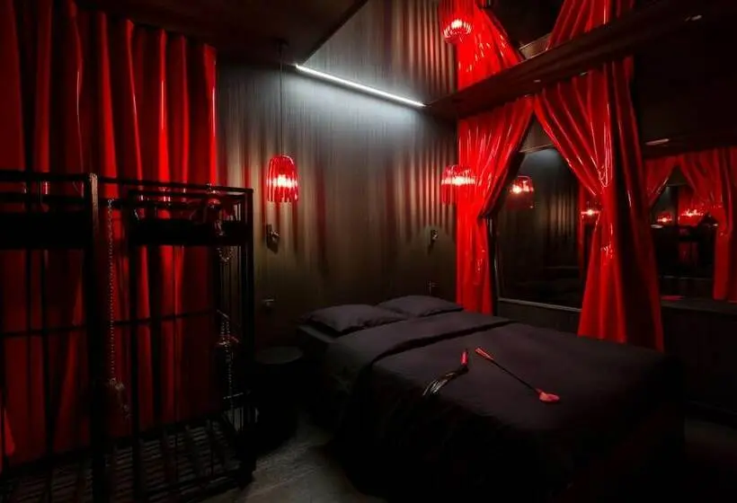 اتاق لوکس, Love Hôtel   Adults Only