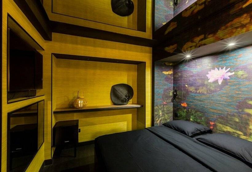 デラックスルーム, Love Hôtel Adults Only