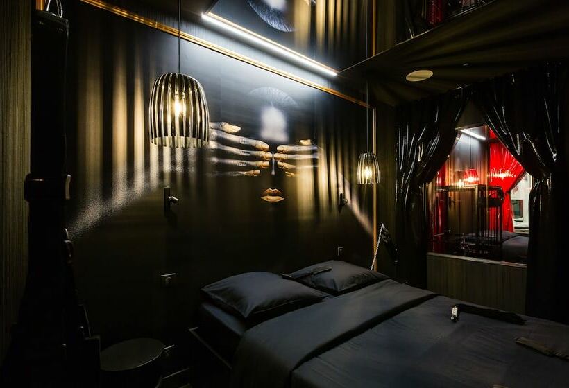 デラックスルーム, Love Hôtel Adults Only