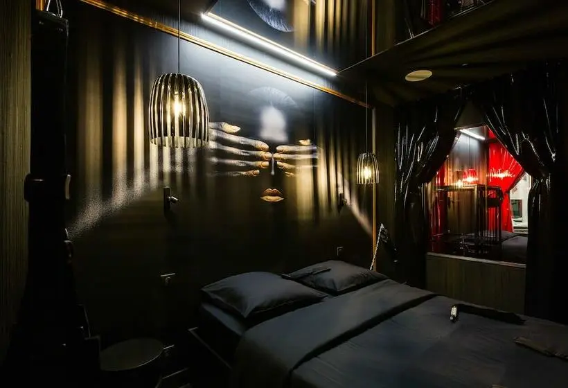 اتاق لوکس, Love Hôtel   Adults Only