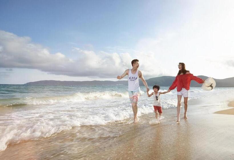 带大床的高级房间, Palace Resort Yalong Bay Sanya