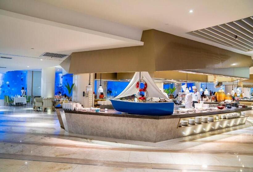 غرفة قياسية سرير كينج, Palace Resort Yalong Bay Sanya