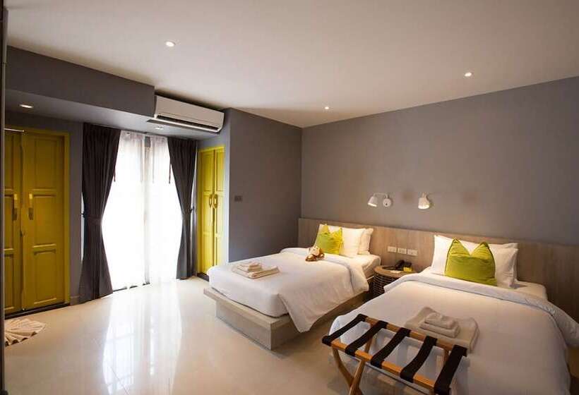 디럭스 트리플 룸, Ploen Chaweng By Tolani