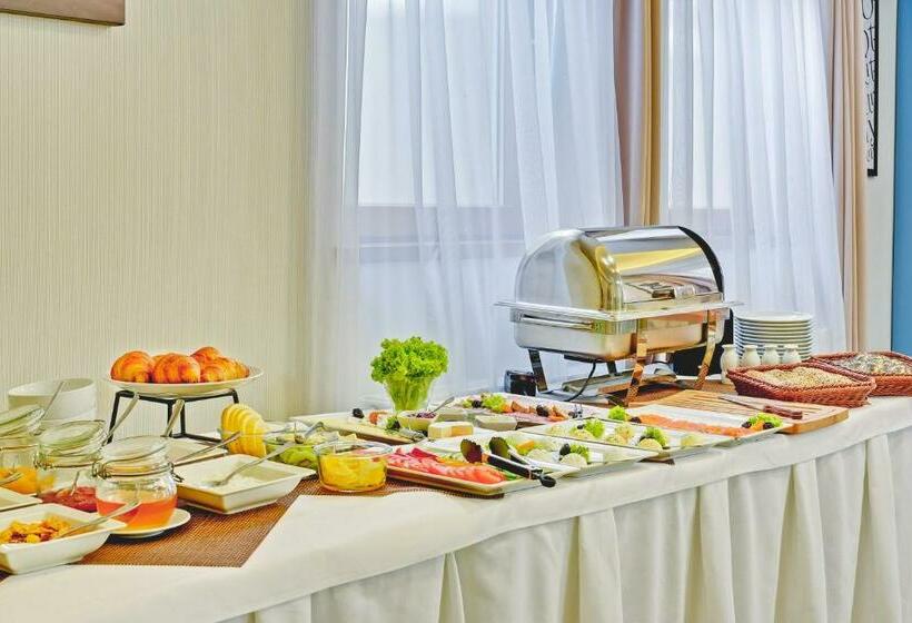 اتاق کلاسیک, Villa 21 By Victus