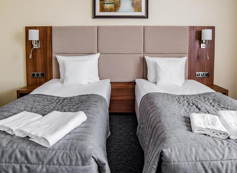 اتاق لوکس, Wodnik