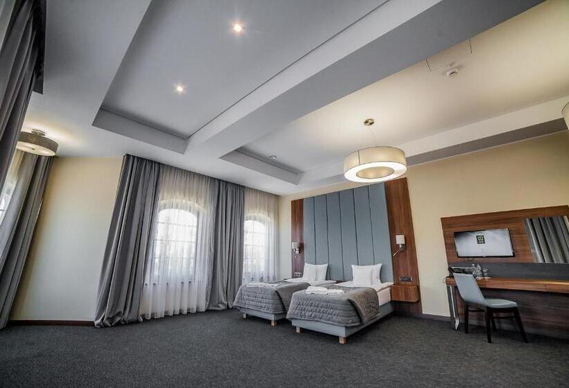 سوییت خانوادگی, Wodnik