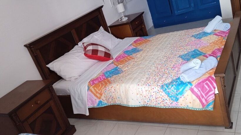 Studio Supérieur Vue Piscine, Studios Apartments Kapetanios