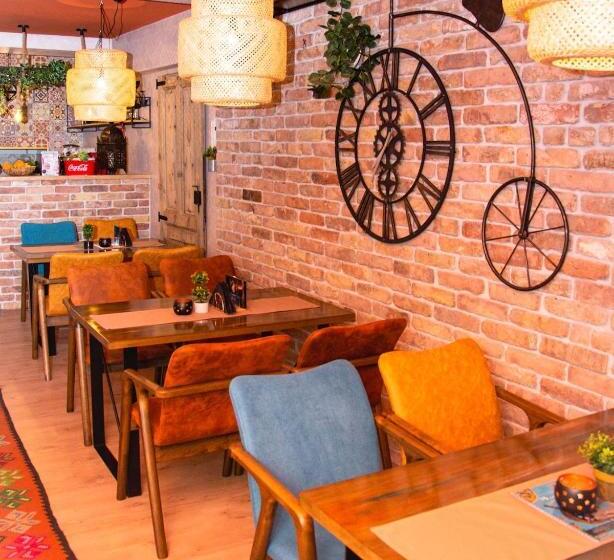 اتاق استاندارد چهار تخته, Pansion Bubamara Mostar