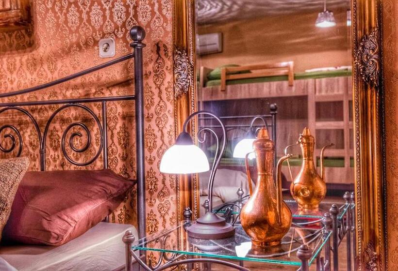 اتاق استاندارد چهار تخته, Pansion Bubamara Mostar