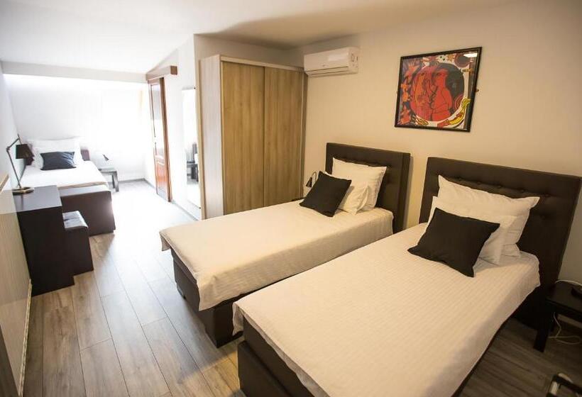 اتاق راحتی سه تخته, Heartland City B&b