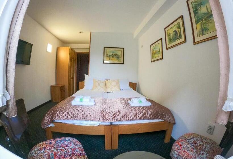 Deluxe Room Mountain View, Pansion Stari Grad