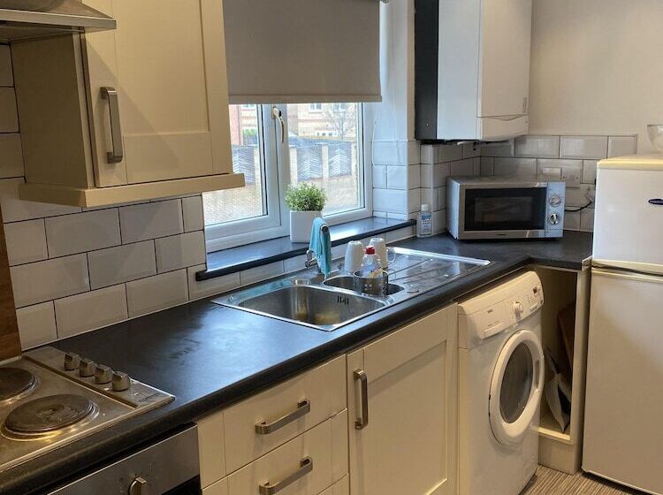 Апартаменты 1 Спальня, Brinkburn Serviced Apartments