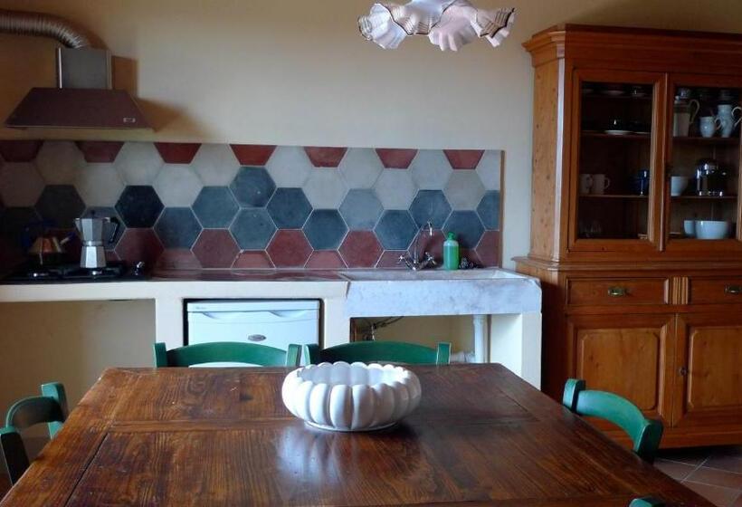 テラス付き１ベッドルームアパートメント, Agriturismo La Palazzina