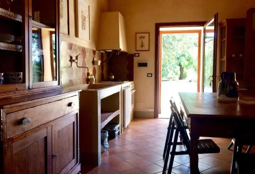 バルコニー付き1ベッドルームアパートメント, Agriturismo La Palazzina