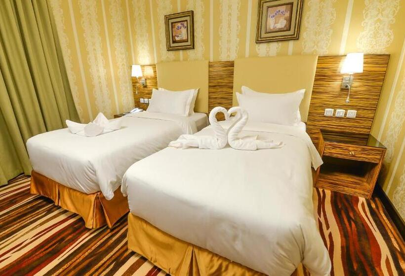 Номер Стандарт, Crown Town