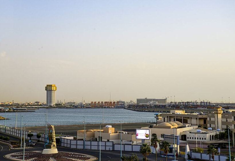 Номер Deluxe Вид на Море Боковой, Crown Town