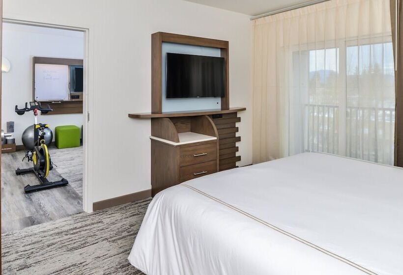 Люкс Адаптированный для Инвалидов, Even Hotel Eugene, An Ihg