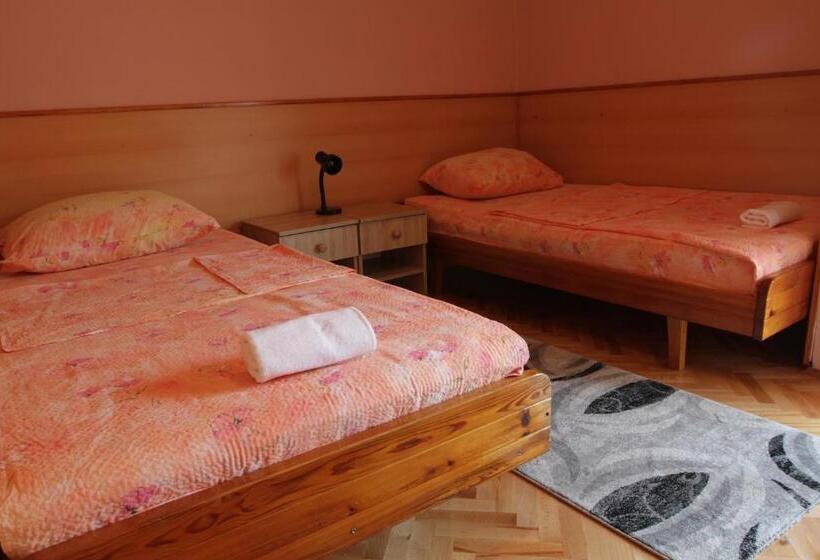 اتاق استاندارد, Motel Han