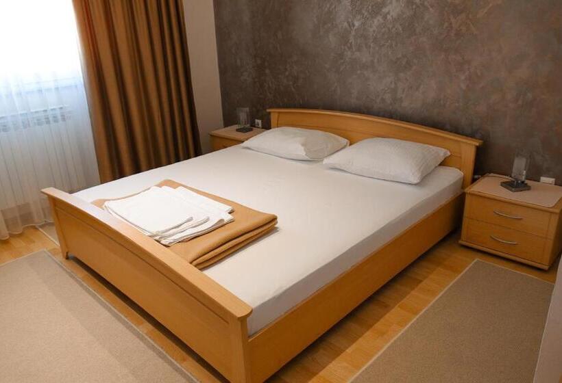 اتاق استاندارد, Motel Lav