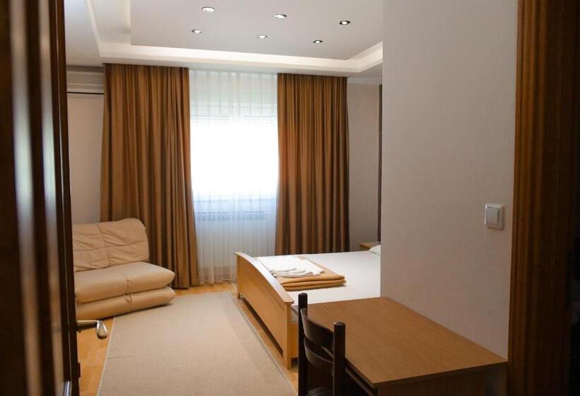 اتاق استاندارد, Motel Lav