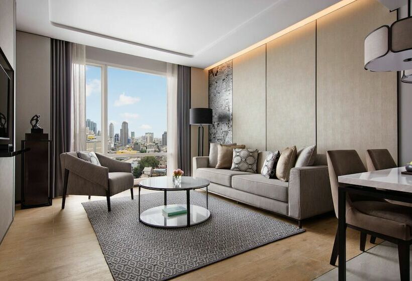 클럽 스위트, Bangkok Marriott Hotel The Surawongse