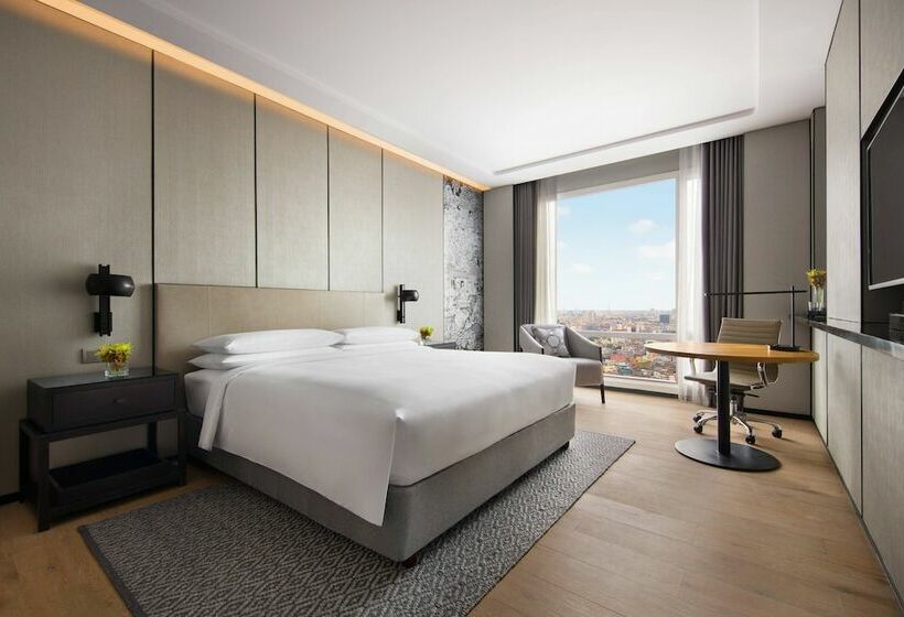 클럽 스위트, Bangkok Marriott Hotel The Surawongse