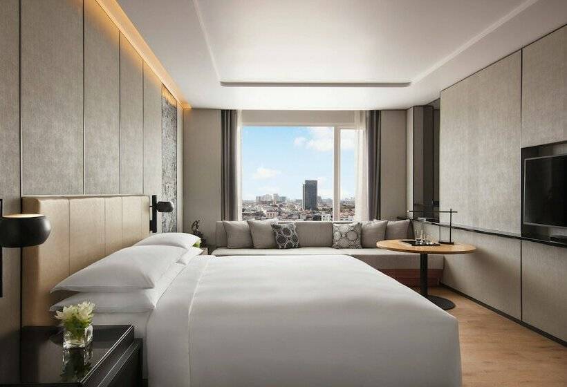 스위트, Bangkok Marriott Hotel The Surawongse