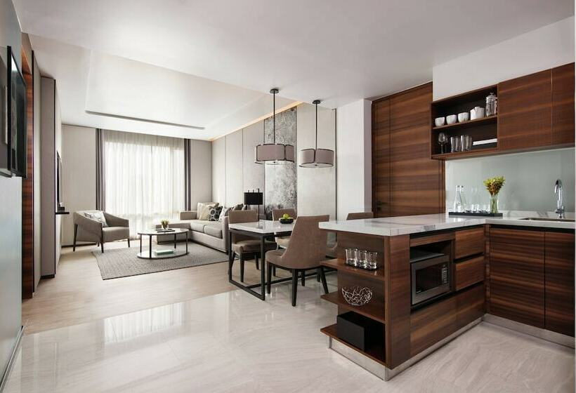 스위트, Bangkok Marriott Hotel The Surawongse